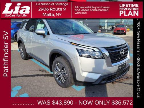 2025 Nissan Pathfinder SV 4WD