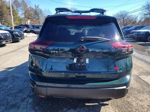 Obsidian Green 2026 Nissan Rogue Rock Creek