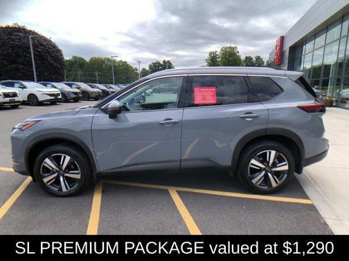 2024 Nissan Rogue SL