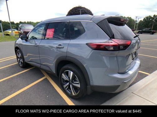 2024 Nissan Rogue SL