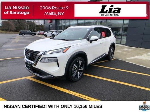 Pearl White Tricoat 2023 Nissan Rogue SL