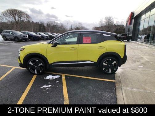 2025 Nissan Kicks SR