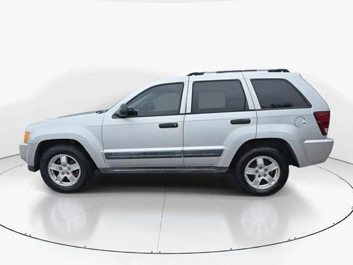 2005 Jeep Grand Cherokee Laredo