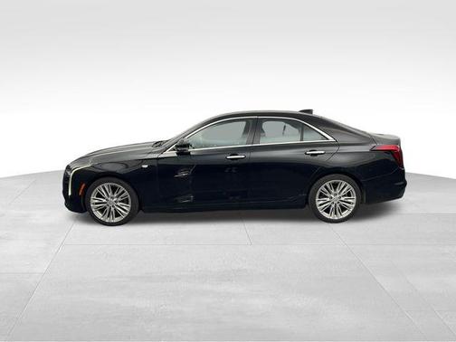 2023 Cadillac CT4 Premium Luxury