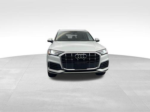 2021 Audi Q7 55 Premium