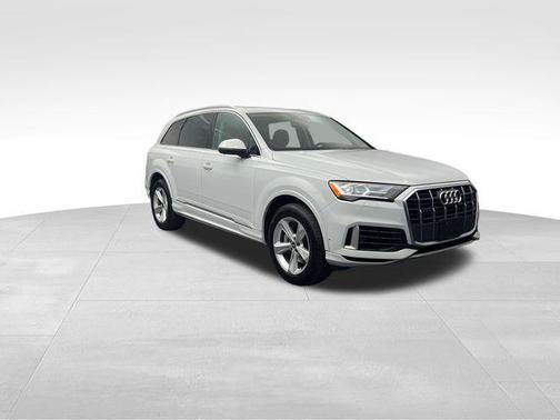 2021 Audi Q7 55 Premium