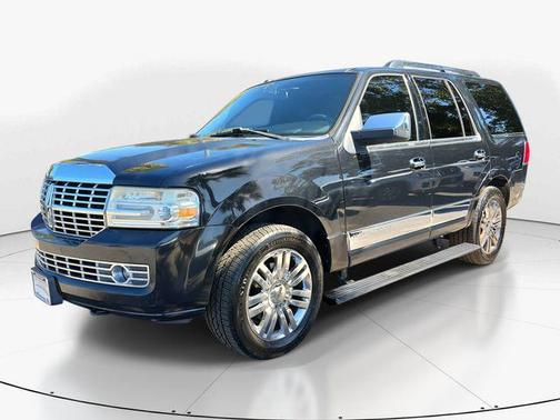 2010 Lincoln Navigator Base