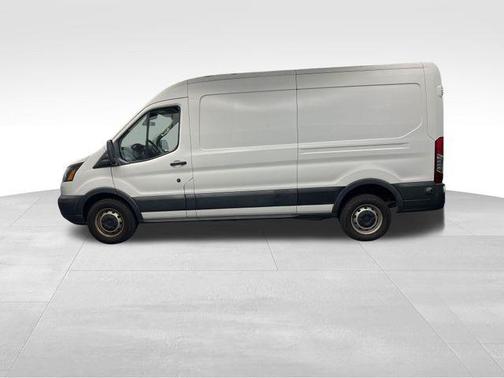 2018 Ford Transit-250 Base