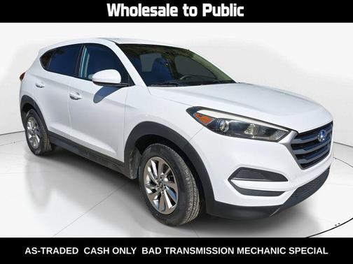 2017 Hyundai TUCSON SE