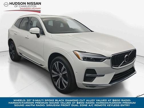 2023 Volvo XC60 B5 Plus Bright Theme