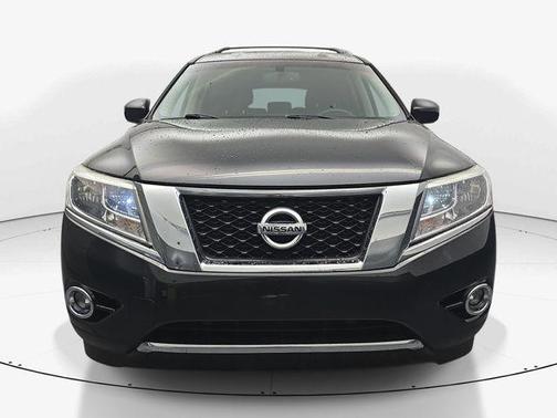 2016 Nissan Pathfinder SV