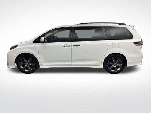 2015 Toyota Sienna SE