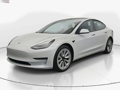 2022 Tesla Model 3 Standard Range