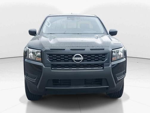 2025 Nissan Frontier S