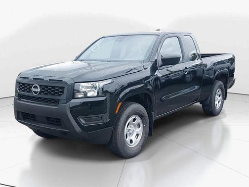 2025 Nissan Frontier S