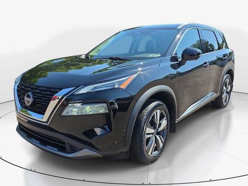 Super Black 2023 Nissan Rogue SL