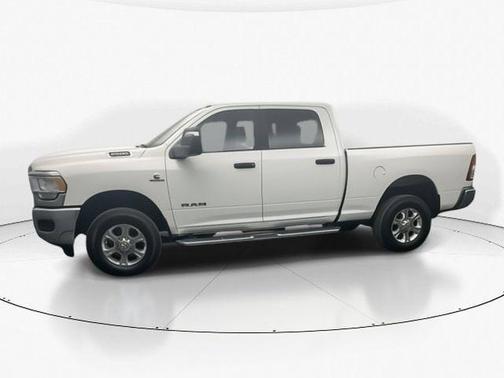 2023 RAM 2500 Big Horn Crew Cab 4x4 6'4' Box