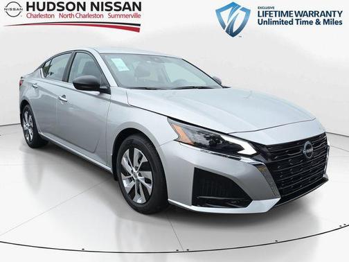 2025 Nissan Altima S FWD