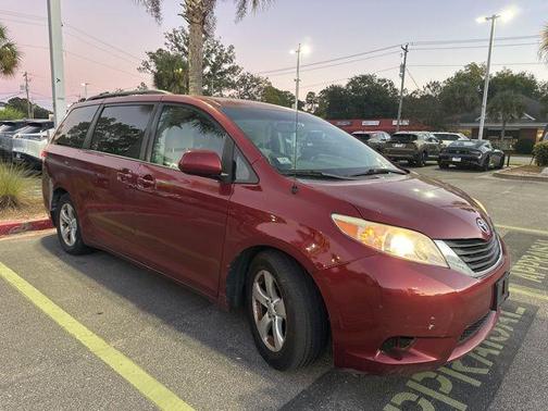 2012 Toyota Sienna LE