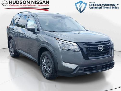 2025 Nissan Pathfinder SV FWD