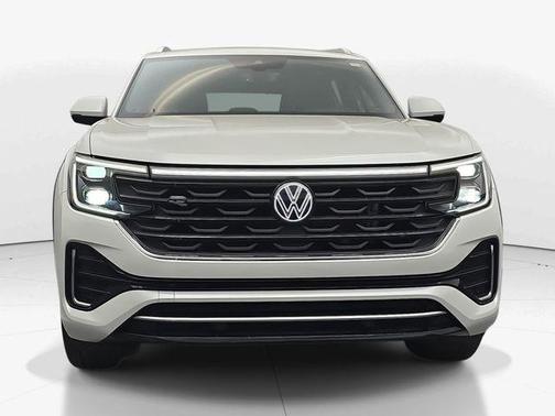 Opal White 2024 Volkswagen Atlas Cross Sport 2.0T SEL