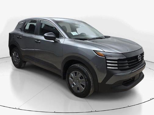 Gun Metallic 2027 Nissan Kicks S