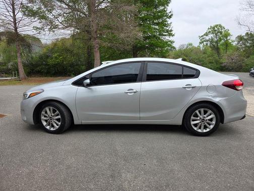 Silky Silver 2017 Kia Forte LX