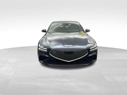 2022 Genesis G70 2.0T RWD