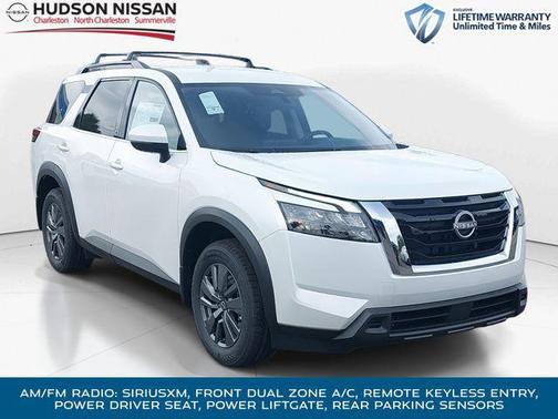 2025 Nissan Pathfinder SV FWD