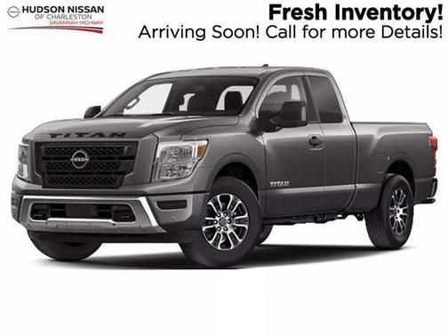 Glacier White 2023 Nissan Titan SV