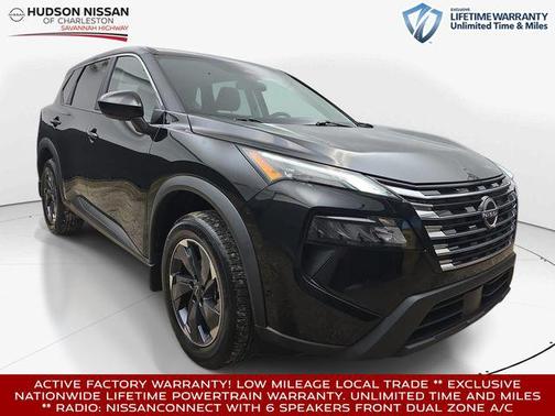 Super Black 2025 Nissan Rogue SV