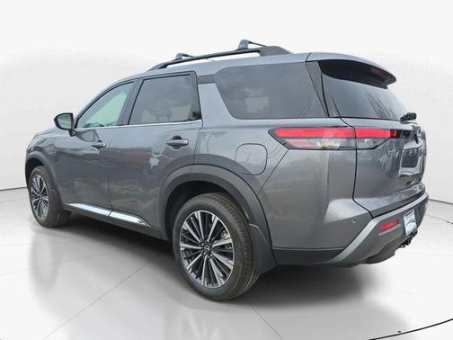 Gun Metallic 2026 Nissan Pathfinder Platinum
