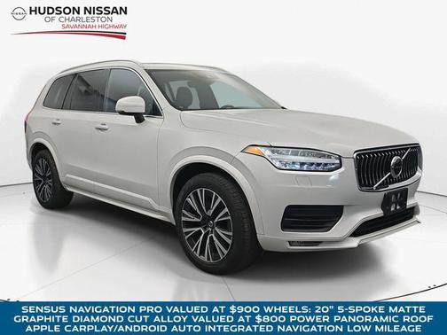 2021 Volvo XC90 T5 Momentum