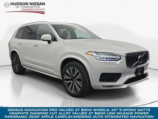2021 Volvo XC90 T5 Momentum
