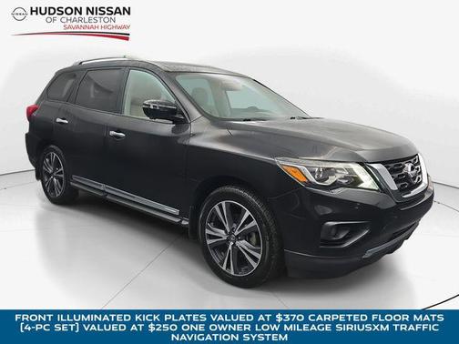 2020 Nissan Pathfinder Platinum 2WD