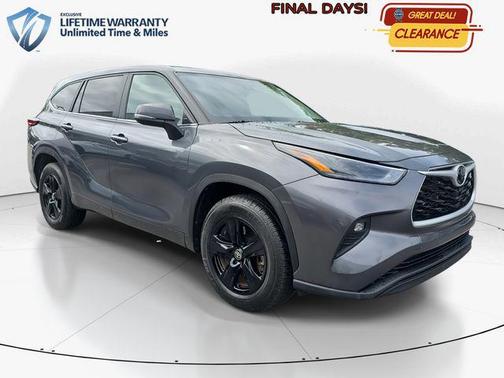 2024 Toyota Highlander LE