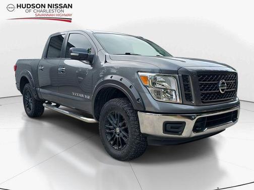 2019 Nissan Titan SV