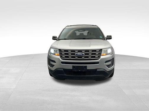 2016 Ford Explorer Base