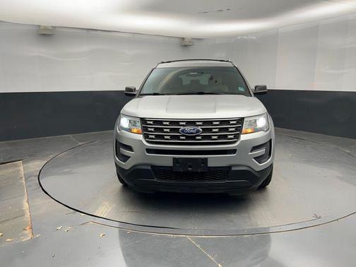 2016 Ford Explorer Base