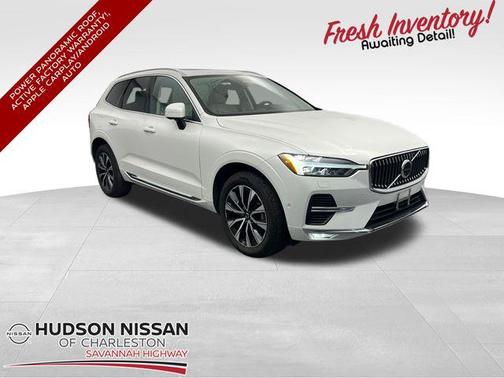 2023 Volvo XC60 B5 Plus Bright Theme
