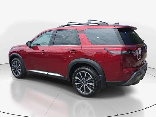 Scarlet Ember Tintcoat 2026 Nissan Pathfinder Platinum