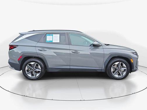 Hampton Gray 2025 Hyundai TUCSON SEL