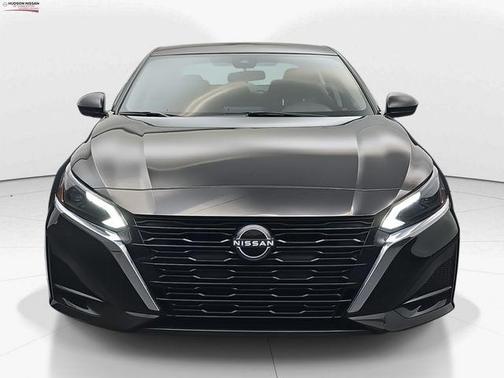 2025 Nissan Altima S FWD