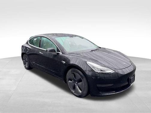 2019 Tesla Model 3 Standard Range