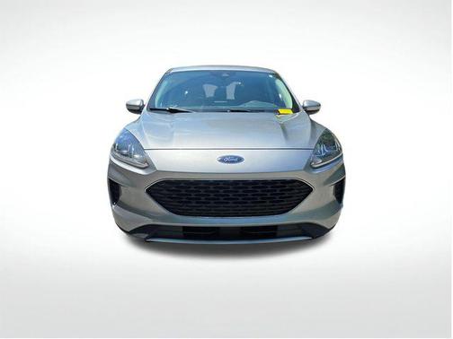 Silver Metallic 2021 Ford Escape SE