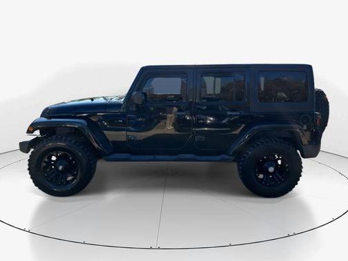 2011 Jeep Wrangler Unlimited Sahara