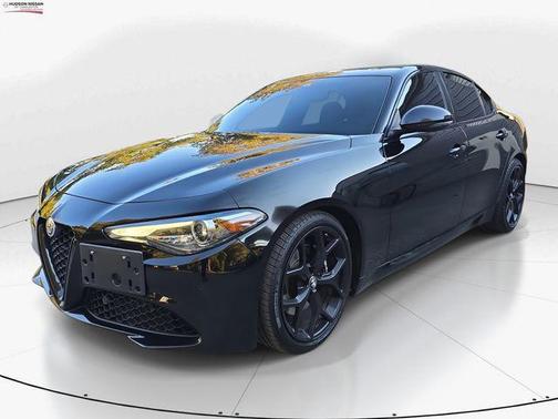 2020 Alfa Romeo Giulia Base