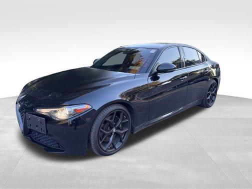 2020 Alfa Romeo Giulia Base