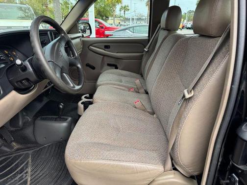 2003 Chevrolet Silverado 1500 Base