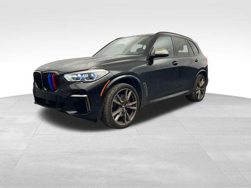 2022 BMW X5 M50i